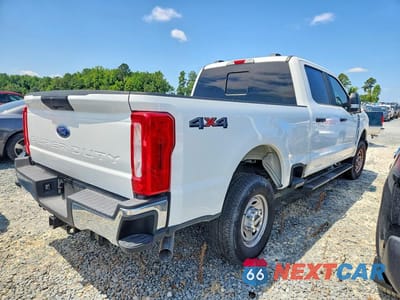 Trzecie zdjęcie samochodu z tyłu: 2025 FORD F250 SUPER DUTY VIN:1FT7W2BA3SEC01928 - miniatura