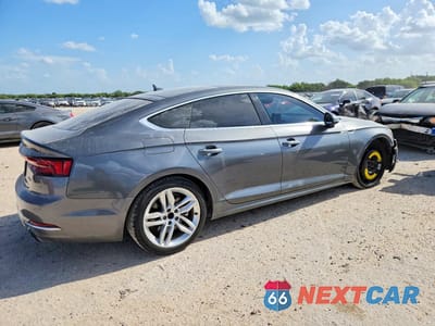 Trzecie zdjęcie samochodu z tyłu: 2019 AUDI A5 PREMIUM VIN:WAUANCF53KA062741 - miniatura