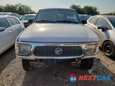 Piąte zdjęcie samochodu w środku: 2000 MERCURY MOUNTAINEER VIN:4M2DU86P5YUJ32355 - miniatura
