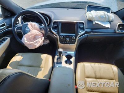 Zdjęcie 8 z 13 samochodu: 2017 JEEP GRAND CHEROKEE LIMITED VIN:1C4RJFBG0HC658073 - miniatura