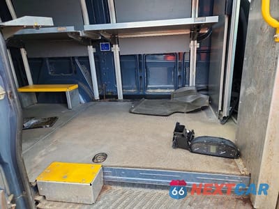 Zdjęcie 11 z 14 samochodu: 2018 MERCEDES-BENZ SPRINTER 2500 VIN:WD3PE7CD6JP635573 - miniatura