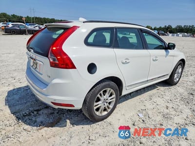 Trzecie zdjęcie samochodu z tyłu: 2016 VOLVO XC60 T5 VIN:YV440MDJ6G2839190 - miniatura