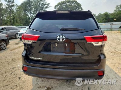 Zdjęcie 6 z 14 samochodu: 2019 TOYOTA HIGHLANDER LE VIN:5TDZARFH6KS049418 - miniatura