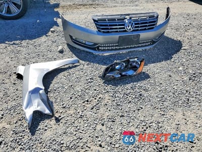 Zdjęcie 12 z 13 samochodu: 2012 VOLKSWAGEN PASSAT SEL VIN:1VWCP7A39CC081154 - miniatura