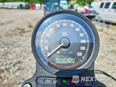 Zdjęcie 7 z 9 samochodu: 2020 HARLEY-DAVIDSON XL883 N VIN:1HD4LE219LB408273 - miniatura