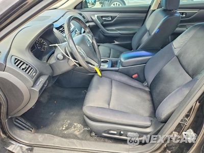 Zdjęcie 7 z 12 samochodu: 2017 NISSAN ALTIMA 2.5 SR VIN:1N4AL3AP4HC123731 - miniatura