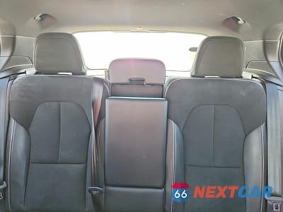 Zdjęcie 10 z 13 samochodu: 2020 VOLVO XC40 T5 R-DESIGN VIN:YV4162UM7L2207390 - miniatura