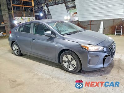 Czwarte zdjęcie samochodu z boku: 2018 HYUNDAI IONIQ BLUE VIN:KMHC65LCXJU077902 - miniatura