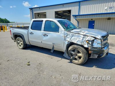 Czwarte zdjęcie samochodu z boku: 2013 CHEVROLET SILVERADO K1500 LT VIN:3GCPKSEA7DG291457 - miniatura