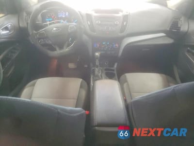 Zdjęcie 8 z 13 samochodu: 2017 FORD ESCAPE SE VIN:1FMCU0GD2HUA74563 - miniatura