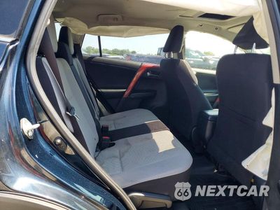 Zdjęcie 11 z 13 samochodu: 2017 TOYOTA RAV4 XLE VIN:JTMRFREV6HD208211 - miniatura