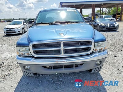 Piąte zdjęcie samochodu w środku: 2004 DODGE DAKOTA QUAD SLT VIN:1D7HG48N04S764422 - miniatura