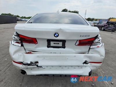 Zdjęcie 6 z 12 samochodu: 2017 BMW 530 I VIN:WBAJA5C30HG895428 - miniatura