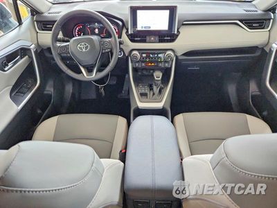 Zdjęcie 8 z 12 samochodu: 2025 TOYOTA RAV4 XLE PREMIUM VIN:2T3A1RFV7SW583691 - miniatura