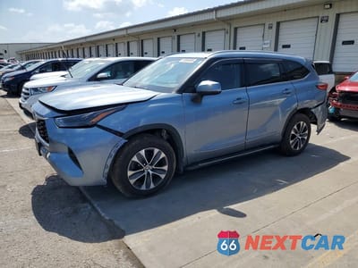 2022 TOYOTA HIGHLANDER XLE 5TDHZRBH9NS244900 - główne zdjęcie licytacji z USA - miniatura