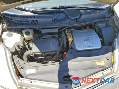 Zdjęcie 11 z 12 samochodu: 2004 TOYOTA PRIUS BASE VIN:JTDKB20U040030252 - miniatura