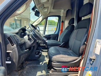 Zdjęcie 7 z 13 samochodu: 2020 RAM PROMASTER - DELIVERY VAN VIN:3C6URVJG8LE136167 - miniatura