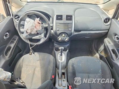 Zdjęcie 8 z 13 samochodu: 2014 NISSAN VERSA NOTE SV VIN:3N1CE2CP1EL417868 - miniatura