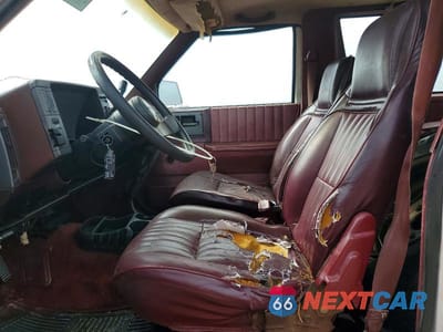Zdjęcie 7 z 12 samochodu: 1991 CHEVROLET BLAZER S10 VIN:1GNCS18ZXM8265457 - miniatura