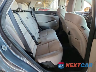 Zdjęcie 10 z 12 samochodu: 2017 HYUNDAI TUCSON VIN:KM8J33A24HU524295 - miniatura