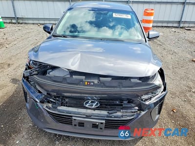 Piąte zdjęcie samochodu w środku: 2017 HYUNDAI IONIQ SEL VIN:KMHC75LC8HU019164 - miniatura