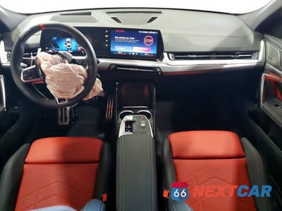 Zdjęcie 8 z 14 samochodu: 2026 BMW X2 M35I VIN:WBX83GM02T5570315 - miniatura