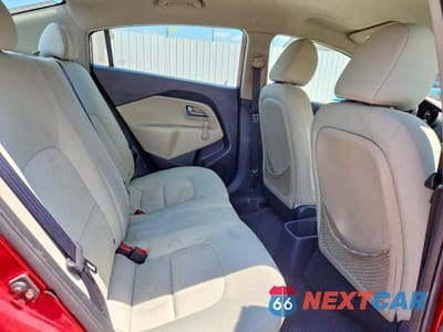 Zdjęcie 10 z 12 samochodu: 2013 KIA RIO LX VIN:KNADM4A34D6132961 - miniatura