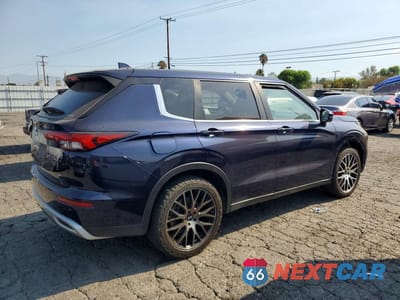 Trzecie zdjęcie samochodu z tyłu: 2022 MITSUBISHI OUTLANDER SE VIN:JA4J4UA89NZ045343 - miniatura