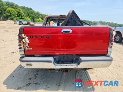 Zdjęcie 6 z 11 samochodu: 2001 DODGE RAM 1500 VIN:1B7HC13Y51J553210 - miniatura