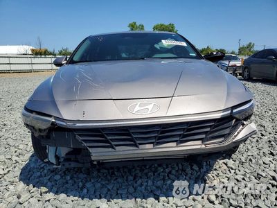 Piąte zdjęcie samochodu w środku: 2024 HYUNDAI ELANTRA SEL VIN:KMHLM4DG5RU678468 - miniatura