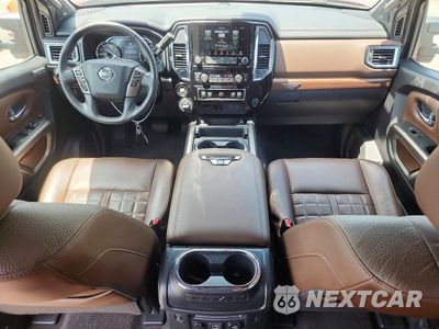 Zdjęcie 8 z 13 samochodu: 2022 NISSAN TITAN XD PLATINUM RESERVE VIN:1N6AA1FB2NN101600 - miniatura