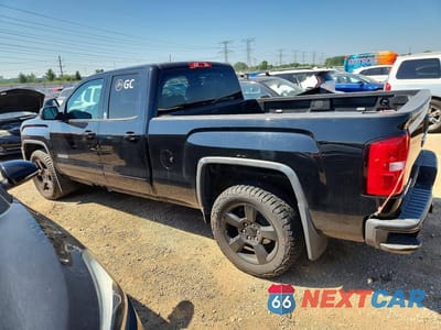Drugie zdjęcie samochodu z przodu: 2017 GMC SIERRA K1500 VIN:1GTV2LEC2HZ384455 - miniatura