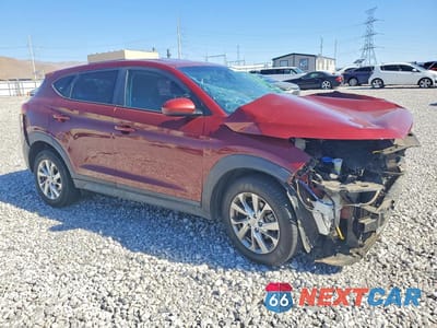 Czwarte zdjęcie samochodu z boku: 2019 HYUNDAI TUCSON SE VIN:KM8J2CA44KU915958 - miniatura