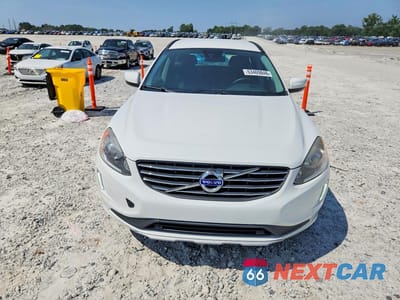 Piąte zdjęcie samochodu w środku: 2016 VOLVO XC60 T5 VIN:YV440MDJ6G2839190 - miniatura