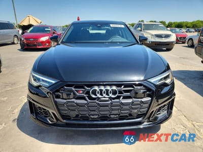Piąte zdjęcie samochodu w środku: 2025 AUDI S6 PREMIUM PLUS VIN:WAUEFBF26SN046315 - miniatura