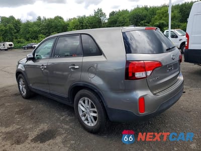 Drugie zdjęcie samochodu z przodu: 2015 KIA SORENTO LX VIN:5XYKTCA60FG636117 - miniatura