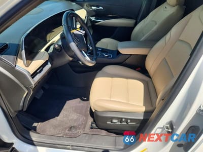Zdjęcie 7 z 13 samochodu: 2024 CADILLAC XT4 LUXURY VIN:1GYAZAR41RF129701 - miniatura