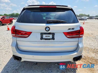 Zdjęcie 6 z 12 samochodu: 2016 BMW X5 XDRIVE50I VIN:5UXKR6C59G0J81620 - miniatura