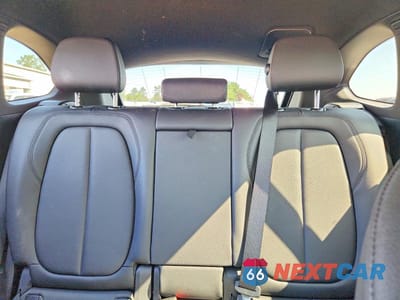 Zdjęcie 10 z 13 samochodu: 2017 BMW X1 XDRIVE28I VIN:WBXHT3C3XH5F81805 - miniatura