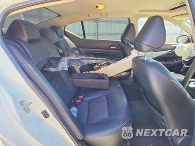 Zdjęcie 10 z 12 samochodu: 2019 NISSAN ALTIMA SR VIN:1N4BL4CV4KC169038 - miniatura