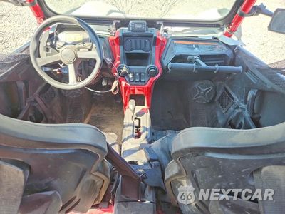 Zdjęcie 8 z 11 samochodu: 2024 HONDA SXS1000 VIN:1HFVE062XR4401745 - miniatura