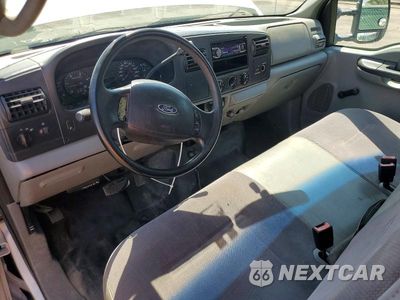 Zdjęcie 8 z 12 samochodu: 2007 FORD F250 SUPER DUTY VIN:1FTSX21P17EA54996 - miniatura