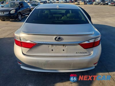 Zdjęcie 6 z 12 samochodu: 2013 LEXUS ES 300H VIN:JTHBW1GG9D2004816 - miniatura