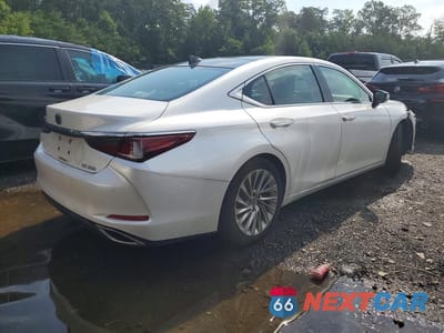 Trzecie zdjęcie samochodu z tyłu: 2019 LEXUS ES 350 VIN:58ABZ1B10KU039276 - miniatura