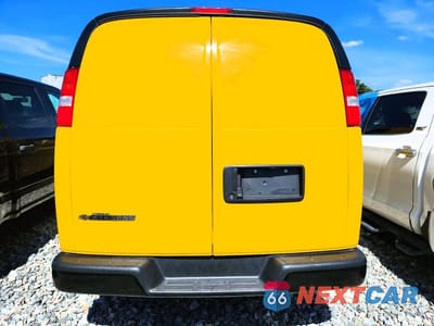 Zdjęcie 6 z 12 samochodu: 2024 CHEVROLET EXPRESS G2500 VIN:1GCWGAFP4R1182020 - miniatura