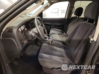Zdjęcie 7 z 12 samochodu: 2004 DODGE RAM 1500 ST VIN:1D7HU18D24S733199 - miniatura