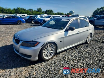 2011 BMW 328 XI WBAPK7C59BA973056 - główne zdjęcie licytacji z USA - miniatura