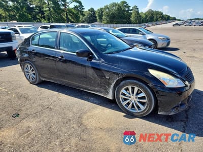 Czwarte zdjęcie samochodu z boku: 2015 INFINITI Q40 VIN:JN1CV6AP0FM501701 - miniatura