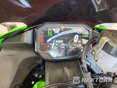 Zdjęcie 7 z 9 samochodu: 2025 KAWASAKI ZX636 K VIN:JKBZXJK18SA007120 - miniatura