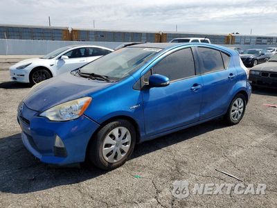 2013 TOYOTA PRIUS C THREE JTDKDTB34D1532843 - główne zdjęcie licytacji z USA - miniatura